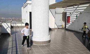 VENDE DEPTO 2D,2B,1 ESTACIONAMIENTO 50M2 PISO 4