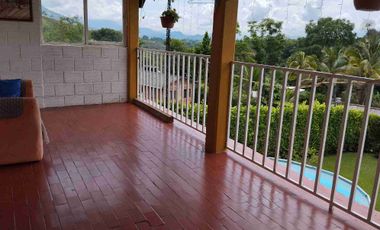 Venta casa campestre cerca a Manizales.