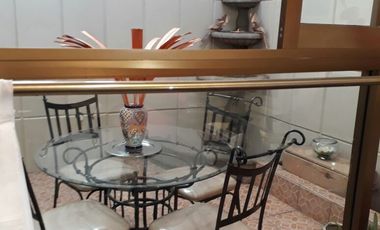 CLINICA EN VENTA EN JOCOTEPEC CENTRO, EN ESQUINA CON EQUIPO QUIRURGICO, CAMAS, ETC