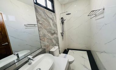 Selling a new house, Hang Dong, 3 bedrooms, 43 sq m. Starting price 3.85 million