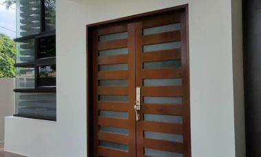 HOUSE AND LOT FOR SALE!!!