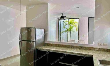 RENTA CASA DE UNA PLANTA EN PRIV CHOLUL