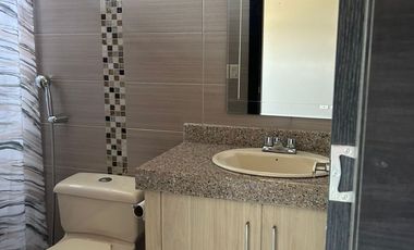 ALQUILO DEPARTAMENTO DE 2 DORMITORIOS CON BAÑOS PRIVADOS FRENTE A EL DORADO