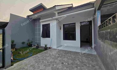 Dijual BU, Rumah Strategis di Jl Rasamala II Taman Wisma Asri 1 Bekasi