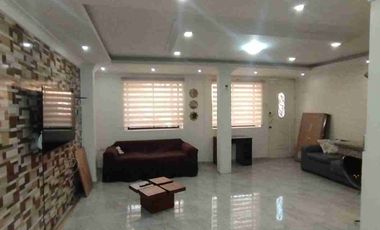Sauces 6, alquiler casa 5 habitaciones