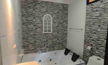 Sauces 6, alquiler casa 5 habitaciones
