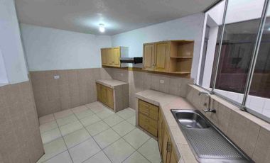 Departamento en primer piso de 67 m² 2 hab, 1 baño, sala y cocina en la Molina 🏡