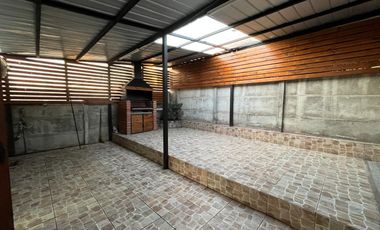 Se vende casa. Machalí