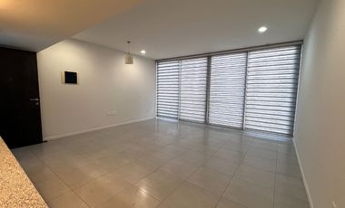 Departamento seminuevo en Venta en Nueva Galicia en Planta Baja