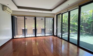 FOR SALE Modern 4BR Townhouse in Kasiyahan Homes, Makati City - OBRH848