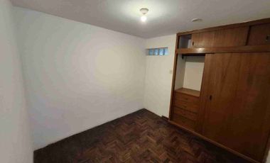 Alquiler de departamento en primer piso dos habitaciones