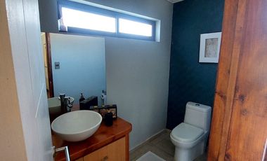 Hermosa casa tipo mediterraneo un piso