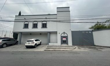 OFICINA EDIFICIO EN RENTA