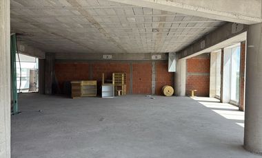 SE VENDE LOCAL COMERCIAL PLAZA JAZZ LOMAS DE ANGELOPOLIS