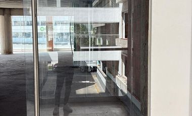 SE VENDE LOCAL COMERCIAL PLAZA JAZZ LOMAS DE ANGELOPOLIS