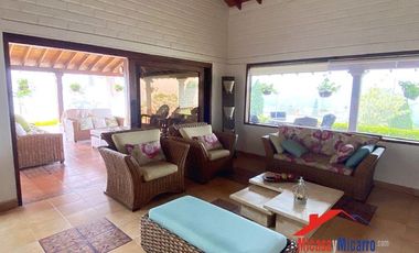 Casa Finca Campestre en Venta Copacabana Via Medellin Antioquia