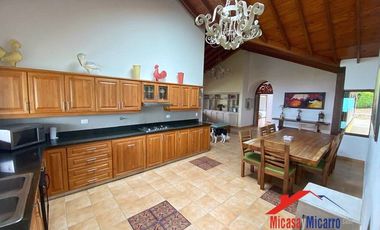 Casa Finca Campestre en Venta Copacabana Via Medellin Antioquia