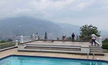 Casa Finca Campestre en Venta Copacabana Via Medellin Antioquia