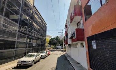 EDIFICIO EN VENTA EN SAN FRANCISQUIT, FRENTE A PLAZA LATITUD VICTORIA