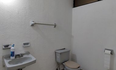 EDIFICIO EN VENTA EN SAN FRANCISQUIT, FRENTE A PLAZA LATITUD VICTORIA