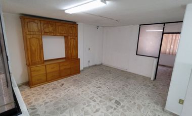 EDIFICIO EN VENTA EN SAN FRANCISQUIT, FRENTE A PLAZA LATITUD VICTORIA