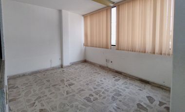 EDIFICIO EN VENTA EN SAN FRANCISQUIT, FRENTE A PLAZA LATITUD VICTORIA