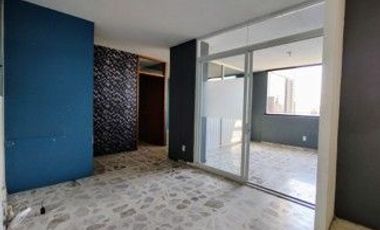 EDIFICIO EN VENTA EN SAN FRANCISQUIT, FRENTE A PLAZA LATITUD VICTORIA