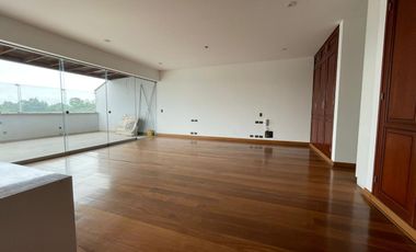 ALQUILO  LINDO PENTHOUSE DUPLEX EN CHACARILLA - SAN BORJA - 4 DORMITORIOS - 3 COCHERAS - FRENTE A PARQUE🌳