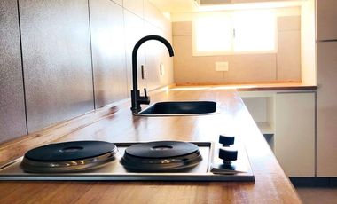 Vendo Casa en PH a Estrenar. Barrio Cerrado (sin Expensas). Dos Dormitorios. Entrada Para Vehículo. Patio. Parrilla.Una Sola Planta. Se Entrega Amueba