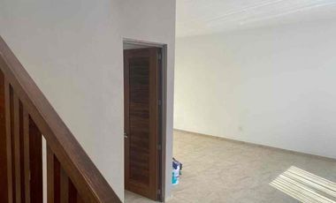 CASA EN RENTA EN HACIENDA VALBUENA ZONA NORTE FRACC CON CASA CLUB CON ALBERCA Y GIMNASIO