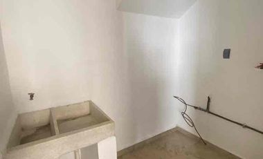 CASA EN RENTA EN HACIENDA VALBUENA ZONA NORTE FRACC CON CASA CLUB CON ALBERCA Y GIMNASIO