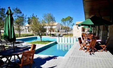 CASA EN RENTA EN HACIENDA VALBUENA ZONA NORTE FRACC CON CASA CLUB CON ALBERCA Y GIMNASIO