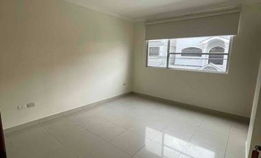 KENNEDY NORTE , Alquilo suite $500