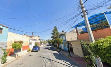 Casa en Venta, Remate Bancario, Col Estado de México, Nezahualcoyotl, Estado De México