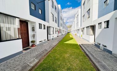 Casa en venta en llano grande a 5minutos del TIA
