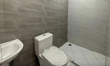 Townhouse For Sale in Sta. Mesa, Manila