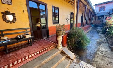 CASA 3 RECAMARAS CALLE OBREGÓN PATZCUARO