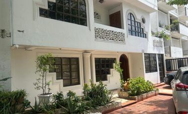 CASA EN VENTA CASTILLOGRANDE