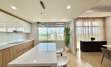 Fully Furnished 3 Bedroom Unit with 2 Parking Slots in Aspen Tower Filinvest Alabang Muntinlupa For Sale