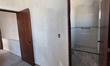 Se vende casa en Comala 3 recamaras 3 baños, cerca de carretera y andador parota.