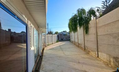 SINCRÓNICA PROPIEDADES ARRIENDA LINDA CABAÑA EN ALGARROBO NORTE, MIRASOL
