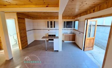 SINCRÓNICA PROPIEDADES ARRIENDA LINDA CABAÑA EN ALGARROBO NORTE, MIRASOL