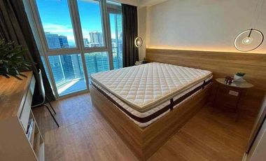 FOR RENT: Uptown Parksuites, Taguig, 1Bedroom Fully Furnished