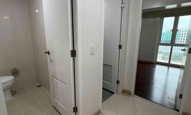 3 Bedroom Condominium For Sale at Pasay Bay Area Near MOA | Mi Casa Hawaii Tower