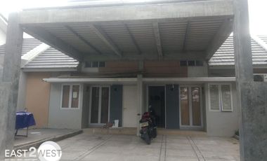 Dijual 2 Rumah Gandeng Jalan Sriwijaya Raya Sentraland Boulevard Parung Panjang Bogor Murah Bagus Nyaman Siap Huni Bisa Buat Usaha