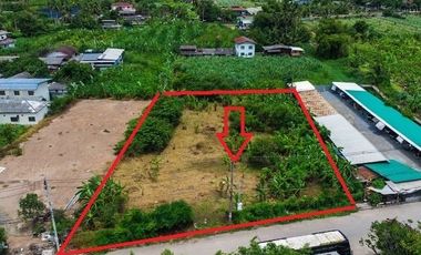 Rarely on the market! Large Land Plot for Sale – 600 sq.wah in Petchmontol Green Project, Bangbon 5 Road