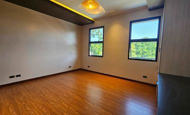 LUXURIOUS SINGLE DETACHED HOUSE AND LOT IN BF HOMES PARANAQUE CITY