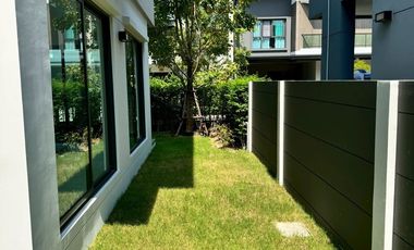 Golden Opportunity! Urgent Sale!!! Below Launch Price! Detached Modern Home at Venue ID Phaholyothin - Rangsit. Never Lived In!