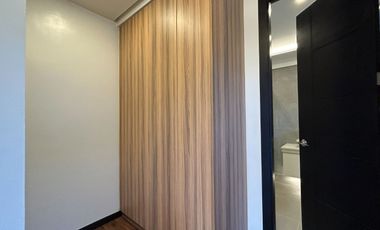 3 Level Towering Beauty in BF Homes Paranaque