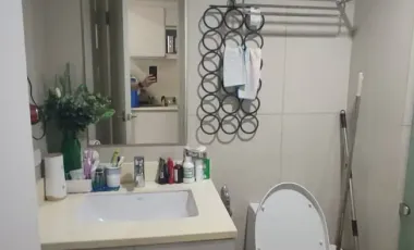 Just Bring Your Luggage! Fully Furnished Studio in Twin Oaks Place | Steps to Shaw MRT